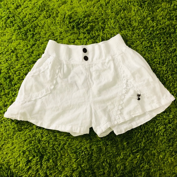 giocam Pants - Giocam beach lace white cotton Paris shorts size S